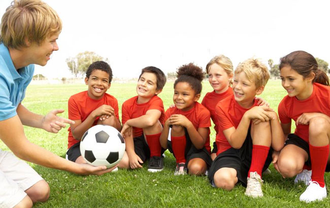 Benefits of kids playing sports